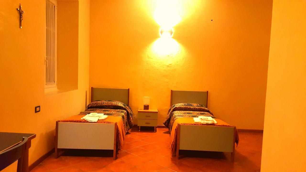 Casa Del Pellegrino Villa Ceranesi Buitenkant foto