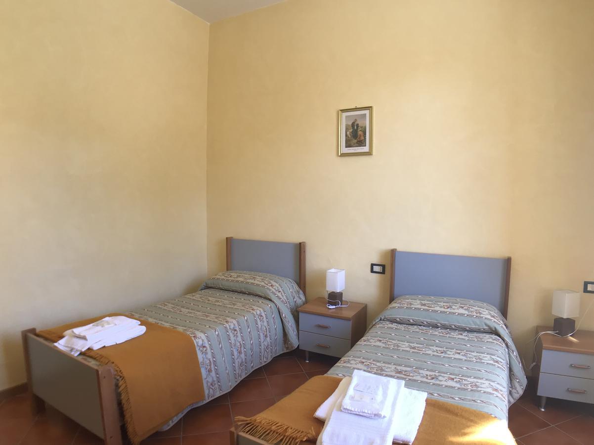 Casa Del Pellegrino Villa Ceranesi Buitenkant foto